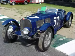 Bugatti, przód, koła , światła