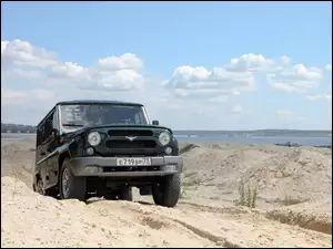 UAZ