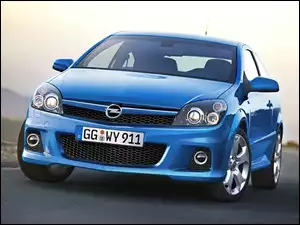 Opel Astra OPC
