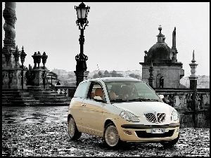 Lancia Ypsilon