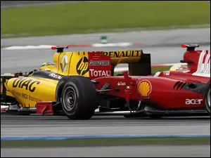 Marlboro Scuderia Ferrari, Renault F1 Team