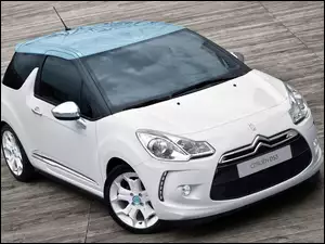 Citroen DS3, Molo