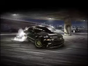 Opony, Mustang, Dym