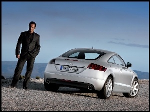 Audi TT, Facet
