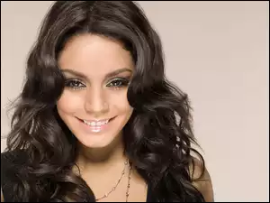 Vanessa Hudgens, Uśmiech