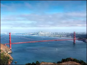 Kalifornia, Most