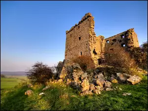 Ruiny, Wzgórze