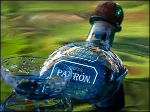 Kieliszek, Tequila Patron, Butelka, Woda