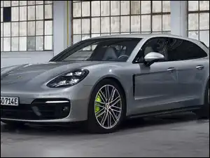 Porsche Panamera 4S E-Hybrid Sport Turismo