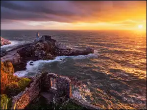 Włochy, Kościół św Piotra, Liguria, Wschód słońca, Portovenere, Wybrzeże, Morze Liguryjskie, Chiesa di San Pietro, Skały