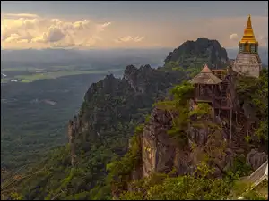 Góra, Skały, Tajlandia, Zalesiona, Lampang, Wat Chalermprakiat, Świątynia