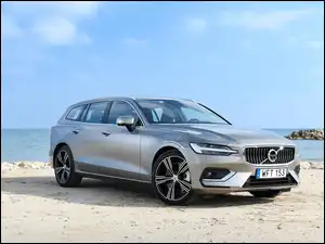 Volvo V60 2019