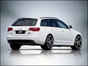 Audi RS6, Białe
