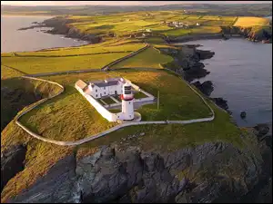 Skały, Irlandia, Galley Head Lighthouse, Latarnia morska, Morze