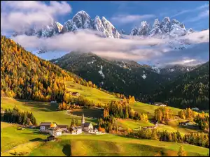 Wioska, Góry, Jesień, Santa Maddalena, Dolomity, Mgła, Drzewa, Włochy