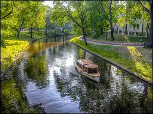 Rzeka, Park, Zielone, Dom, Motorówka, Drzewa