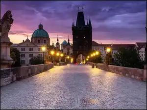 Światła, Czechy, Posągi, Miasto, Praga, Latarnie, Noc, Most Karola