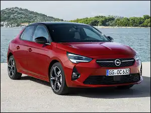 Wzgórza, Czerwony, Opel Corsa, 2020