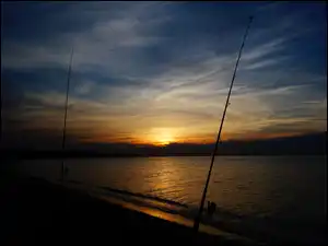 Surfcasting, Zachód, Morze