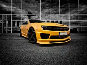 Oszklenie, Chevrolet Camaro, Żółty, Plac