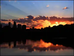 Minneapolis, Zachód Słońca