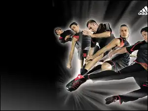 Piłkarze, Adidas, Znani