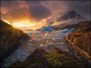 Masyw, Góry, Zachód, Torres Del Paine, Rzeka, Słońca, Chile, Chmury