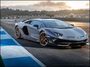 Lamborghini Aventador SVJ 2018