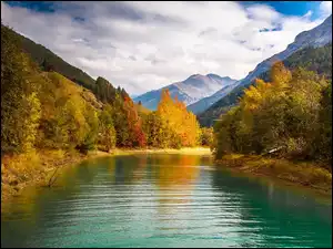 Drzewa, Rzeka, Góry, Przełęcz Reschenpass, Jesień, Alpy Retyckie