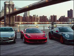 Most Brookliński, Trzy, Porsche 911 GT3 RS, Nowy Jork, Ferrari, Mercedes-AMG SLS, Samochody