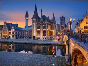 Kanał, Belgia, Most