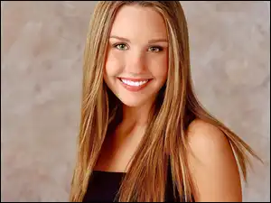 Amanda Bynes, Uśmiechnięta