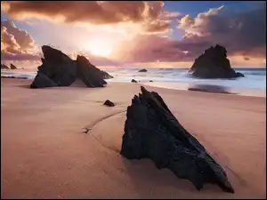 Morze, Zachód Słońca, Skały, Plaża, Chmury