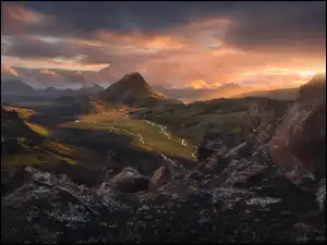 Islandia, Góry, Zachód słońca, Chmury