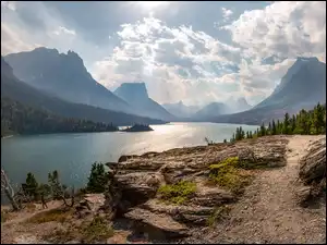 Saint Mary Lake, Jezioro, Park Narodowy Glacier, Stany Zjednoczone, Góry, Montana