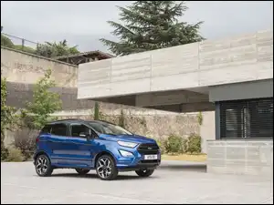 Ford 2017 EcoSport ST-Line na wybiegu