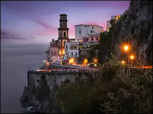 Amalfi, Morze, Światła, Włochy, Drzewa, Skały, Wybrzeże