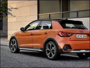 Ulica, Audi A1 Citycarver