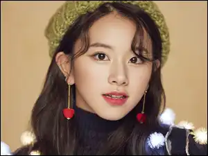 Chaeyoung, Dziewczyna, Piosenkarka