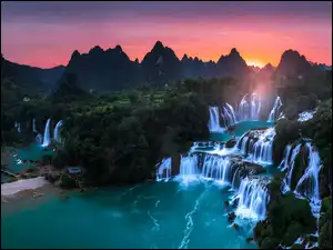 Ban Gioc Waterfall, Rzeka, Wietnam, Wodospad, Zachód słońca, Góry, Cao Bang