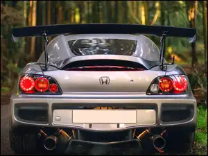 Tył, Honda S2000