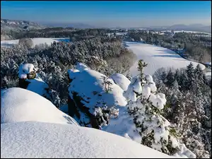 Niemcy, Droga, Saksońska Szwajcaria, Śnieg, Góry Połabskie, Domy, Wzgórza, Zima, Drzewa