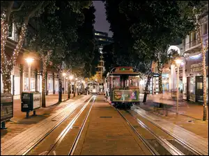 Tramwaj na ulicach San Francisco w Stanach Zjednoczonych