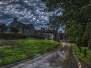Drzewa, Droga, Chmury, HDR, Domy, Deszcz