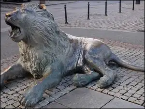 Lew, Posąg, Ulica, Leżący