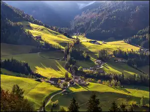 Domy, Włochy, Dolina, Santa Maddalena, Góry