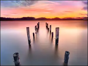 Wzgórza, Pale, Włochy Jezioro, Zachód słońca, Prowincja Lucca, Lake Massaciuccoli, Jezioro