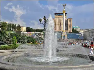 Fontanna, Plac, Niepodległości, Skwer