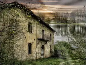 Jezioro, Stary, Dom