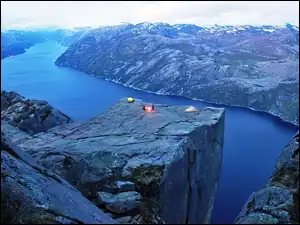 Góry, Norwegia, Klif Preikestolen, Fiord Lysefjorden